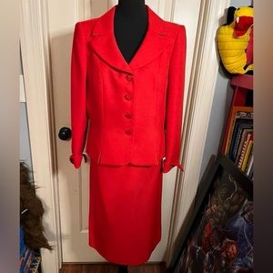 VGUC- Suit Studio skirt suit- size 14-